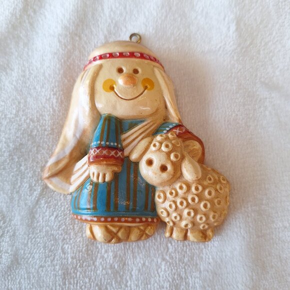 Vintage 1976 Hallmark Keepsake Tree Trimmer Christmas Ornament Shepherd & Sheep - Picture 1 of 3